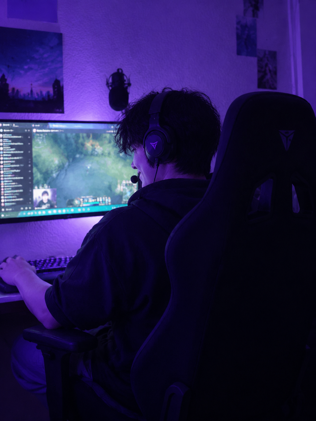 Gamer Boyfriend thumbnail