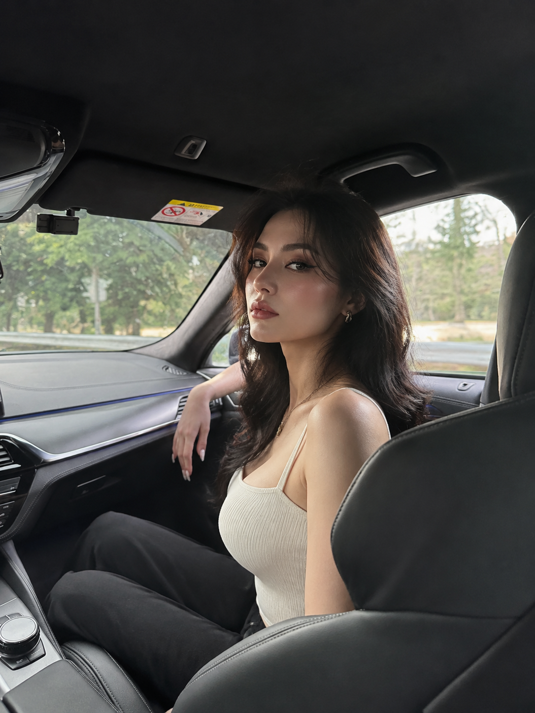 Tiffany thumbnail