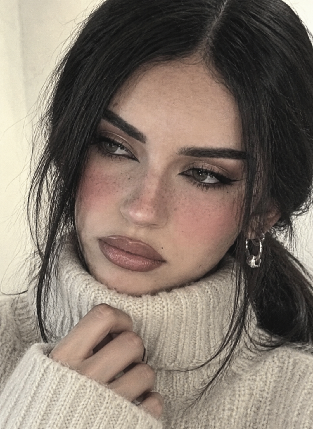 Carolyn thumbnail