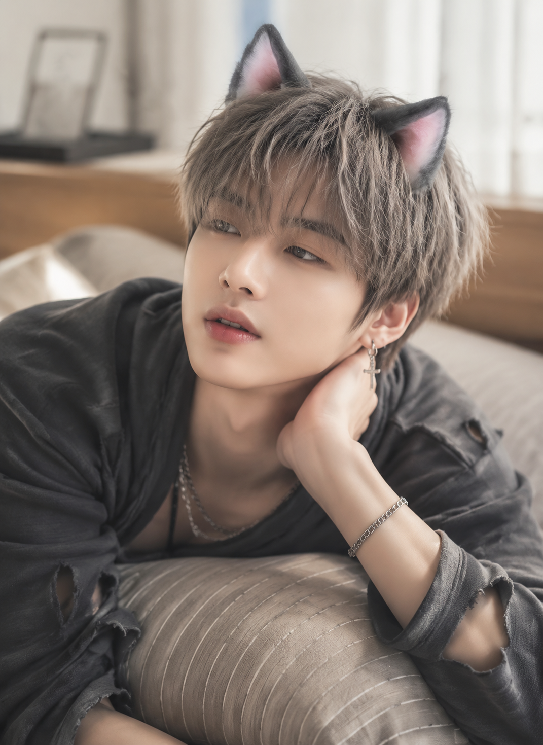 Han Yoon-gi, cat hybrid thumbnail