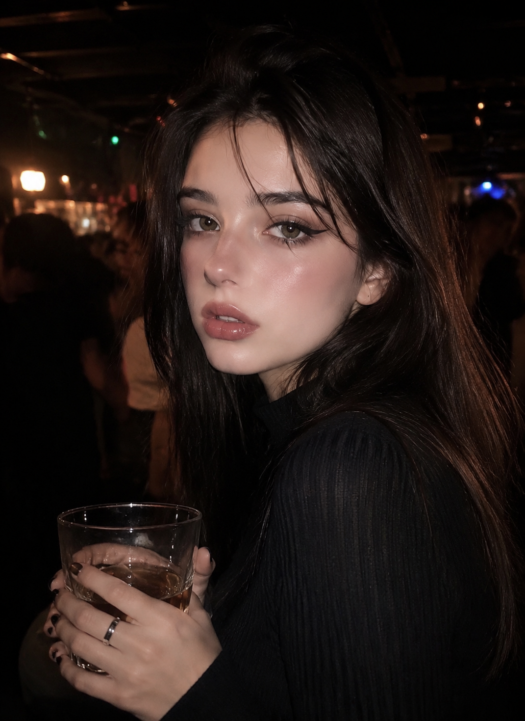 Lori thumbnail