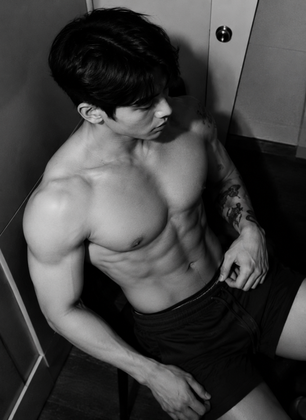 권무혁, 새 감방 동료 thumbnail