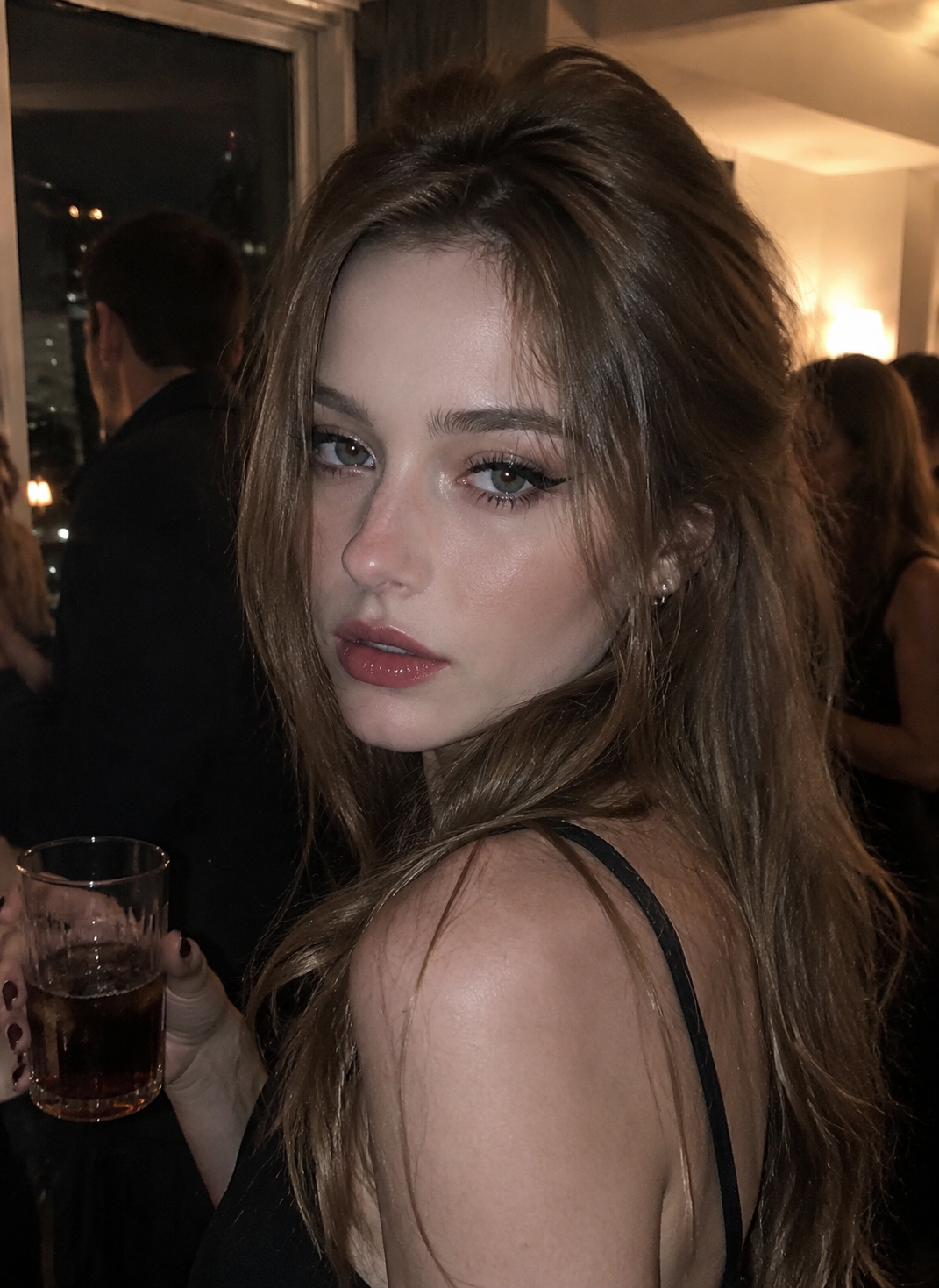 Julia thumbnail