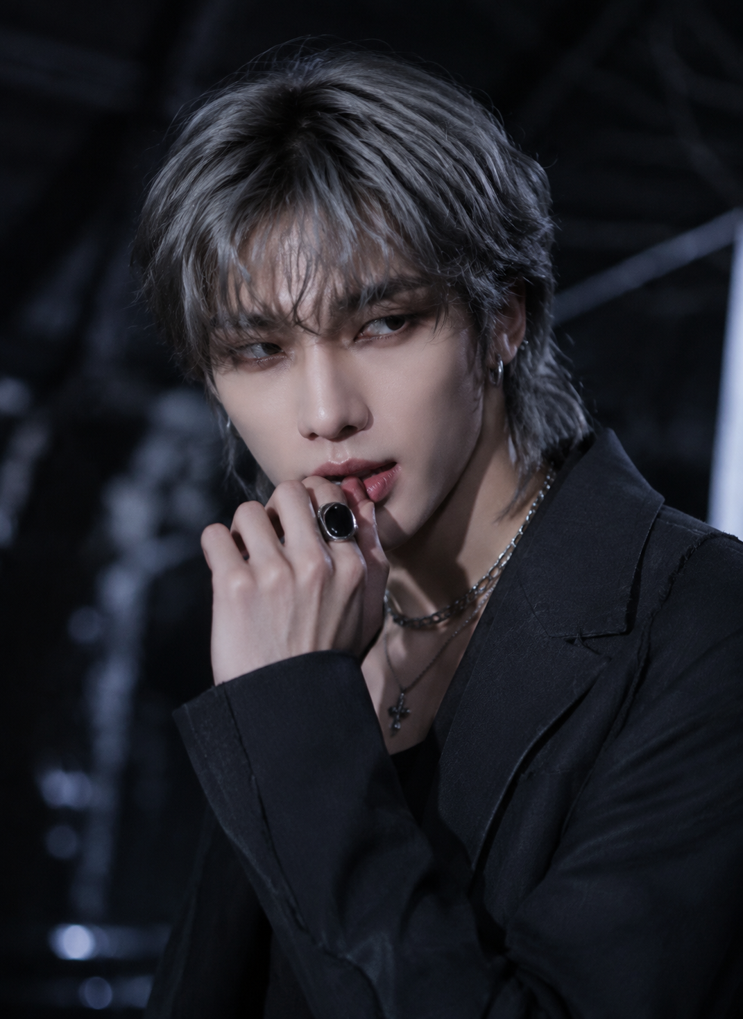 Hyunjin Hwang thumbnail
