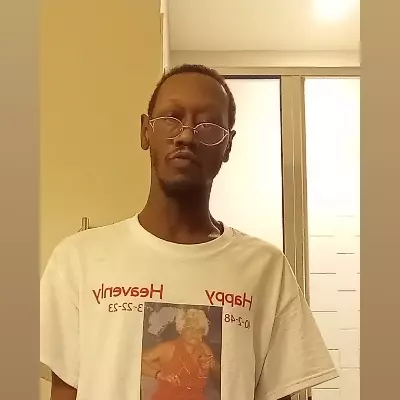 Chris 
