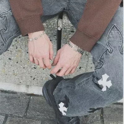 Yn