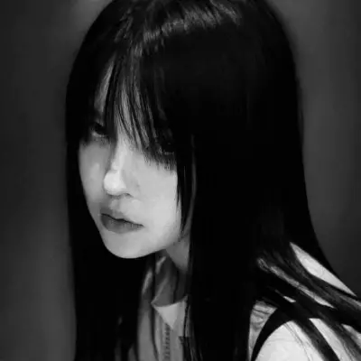 Scarlet 