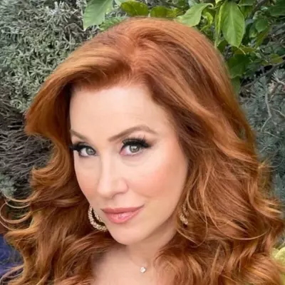Courtney 
