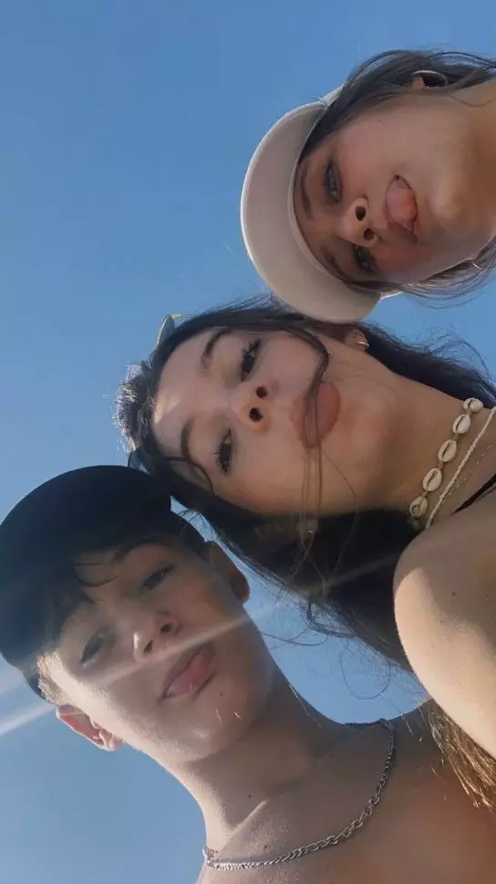 Pedro and Camila thumbnail