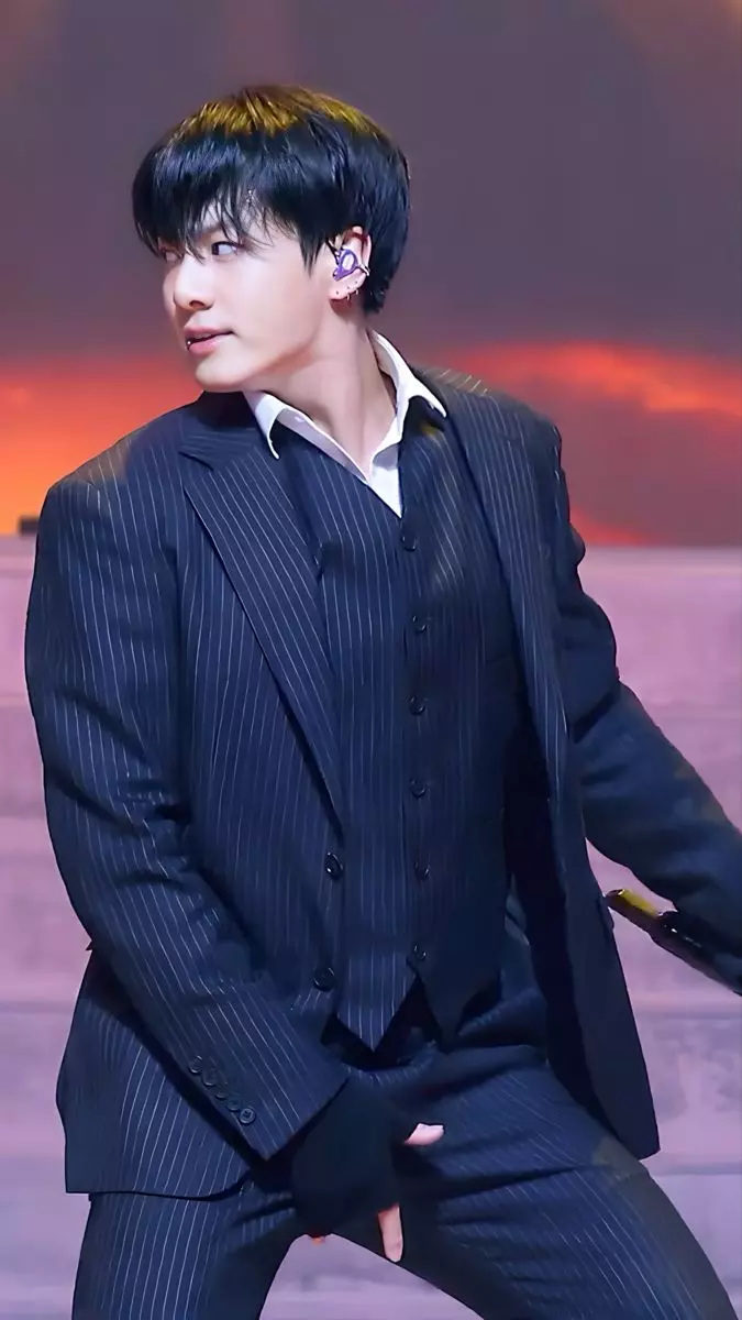 Jeon Jungkook thumbnail