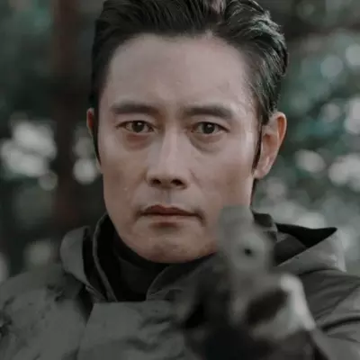 Hwang In-ho/ front man thumbnail