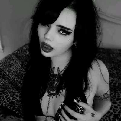 Kristen.