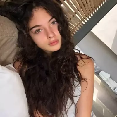 Olivia 