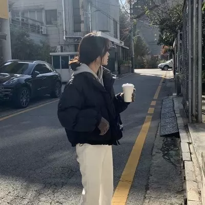Kang Mingi 