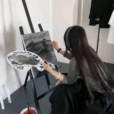 Olivia Armstrong Sarocha