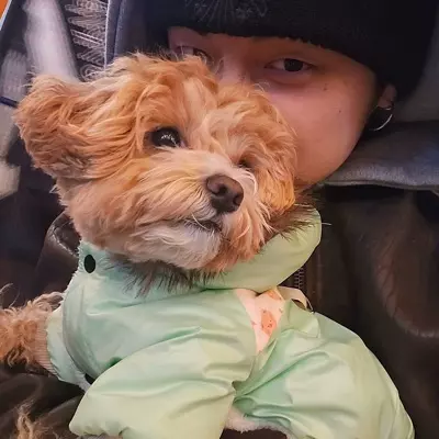 ^^