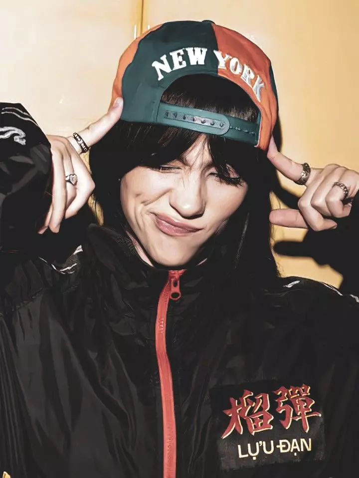 BILLIE EILISH WLW thumbnail