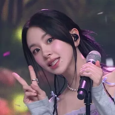 Clara