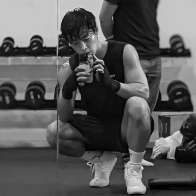 Chat with Woo Do Hwan - Enjoy Free AI Character Roleplay | FlowGPT