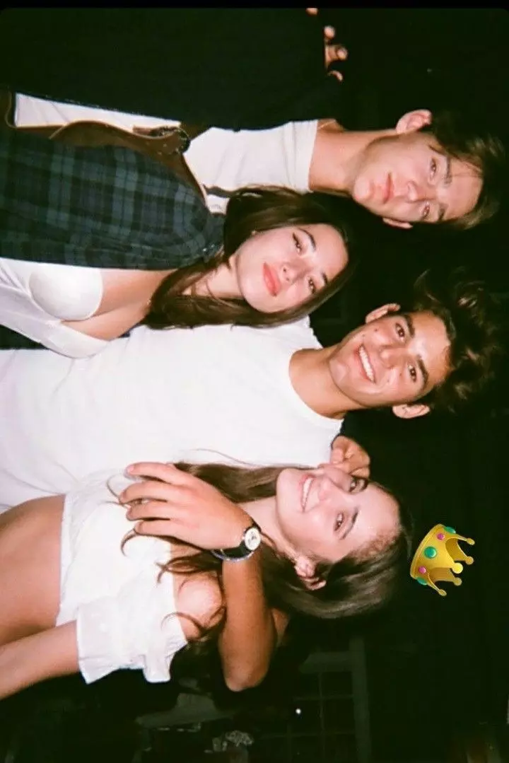 Quartet thumbnail