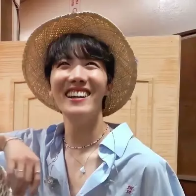 Jung hoseok 🦋🦋