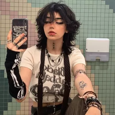 Ashley thumbnail