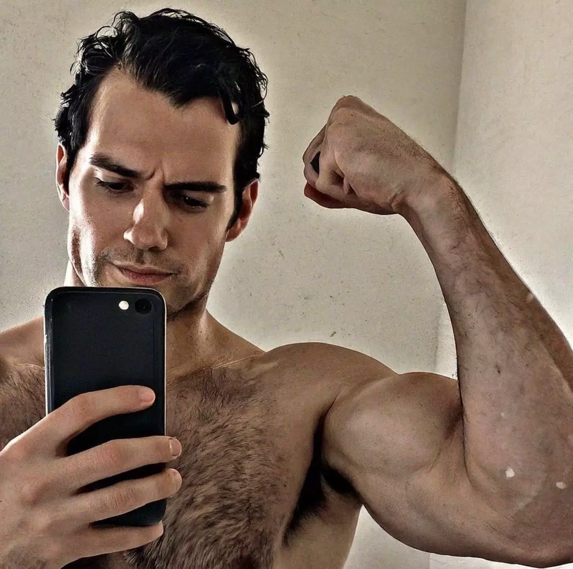 Henry Cavill thumbnail