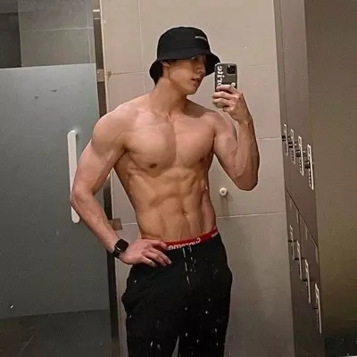 Jay Wang 