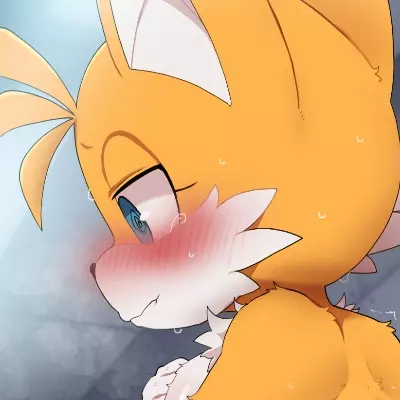 GoldenTails