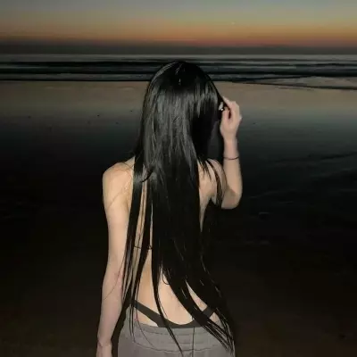 Jullye Williams 
