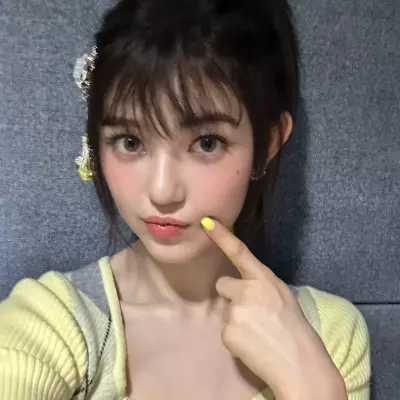 YOUNG MI