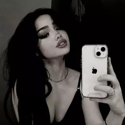 Nikova Banks 