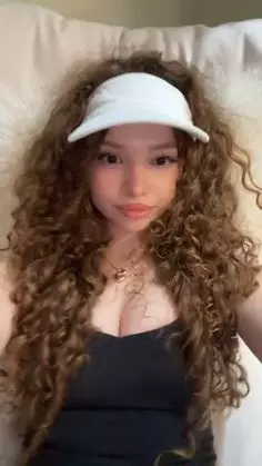 Chat with Kailea Kalogeras nsfw - Enjoy Free Unrestricted AI Character