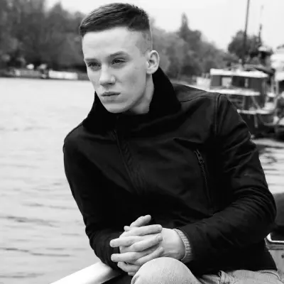 Chat with Joe Cole nsfw - Enjoy Free Unrestricted AI Character Roleplay