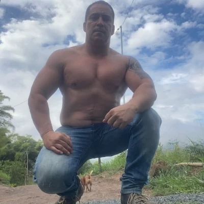 Enrique 'La Piedra': your martial dad thumbnail