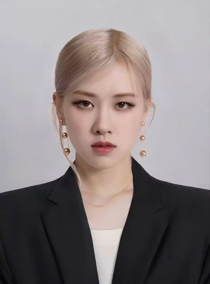 Chat with Rosé - Enjoy Free AI Character Roleplay | FlowGPT | Rosé RP