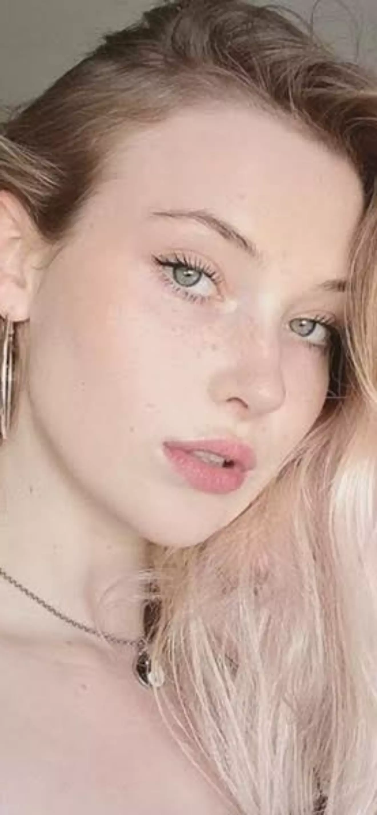 Esther Arnault