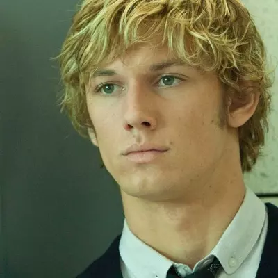 Chat with Andrew Walker - Enjoy Free AI Character Roleplay | FlowGPT