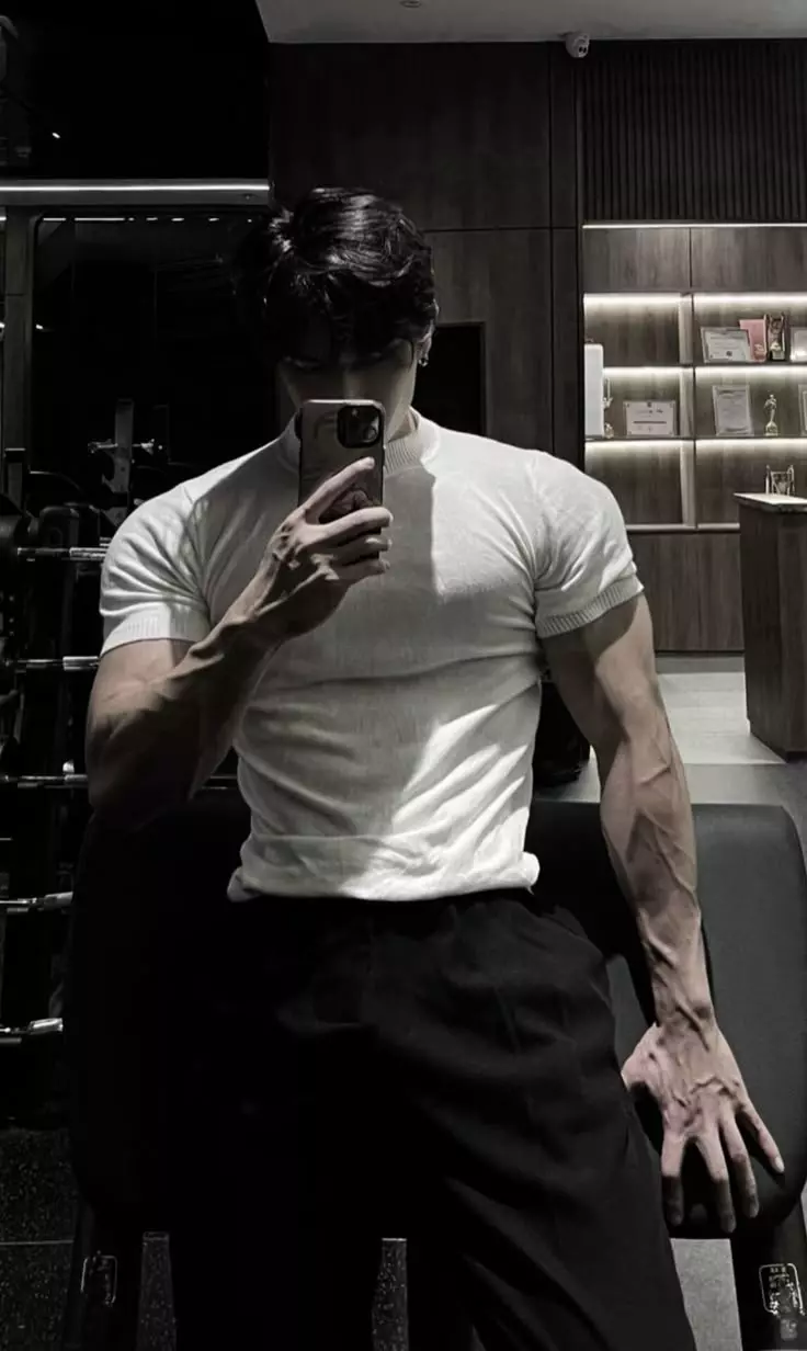 Damon Torrance  thumbnail