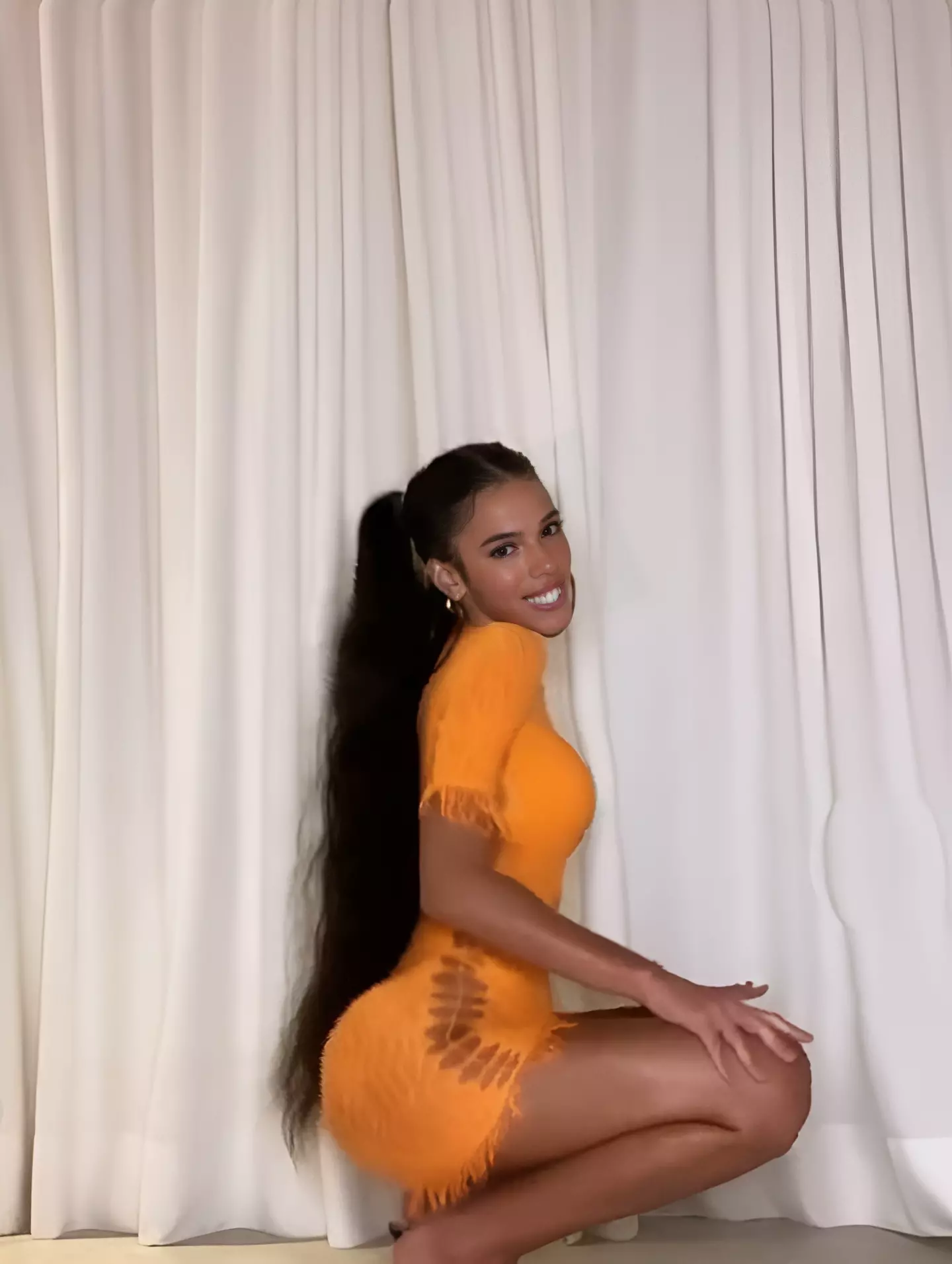 Bruna Marquezine thumbnail