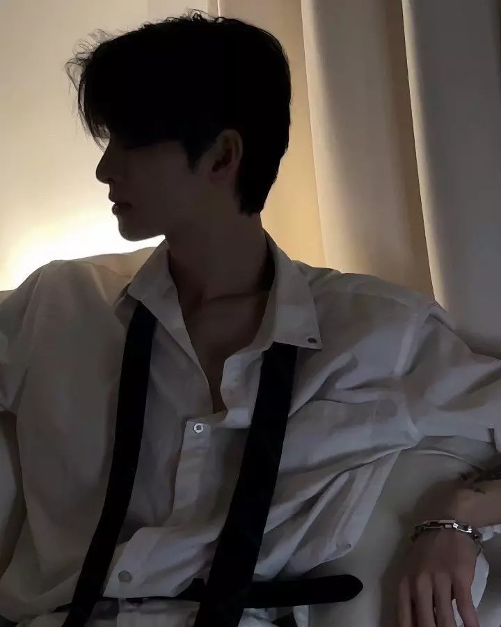 Felix - CEO husband thumbnail