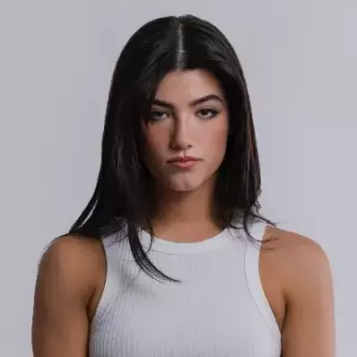 Chat with Charli D'Amelio - Enjoy Free AI Character Roleplay FlowGPT