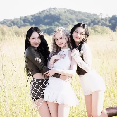 SinB, Eunha, Umji thumbnail
