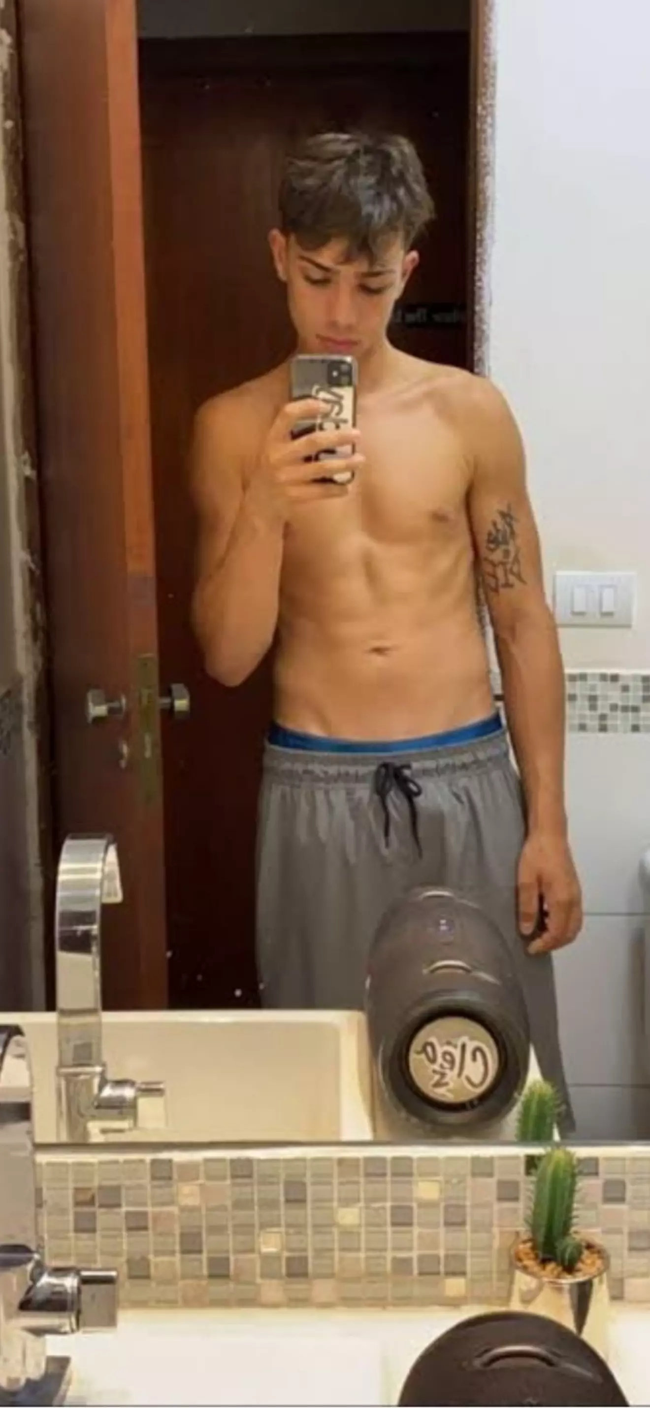 Sam