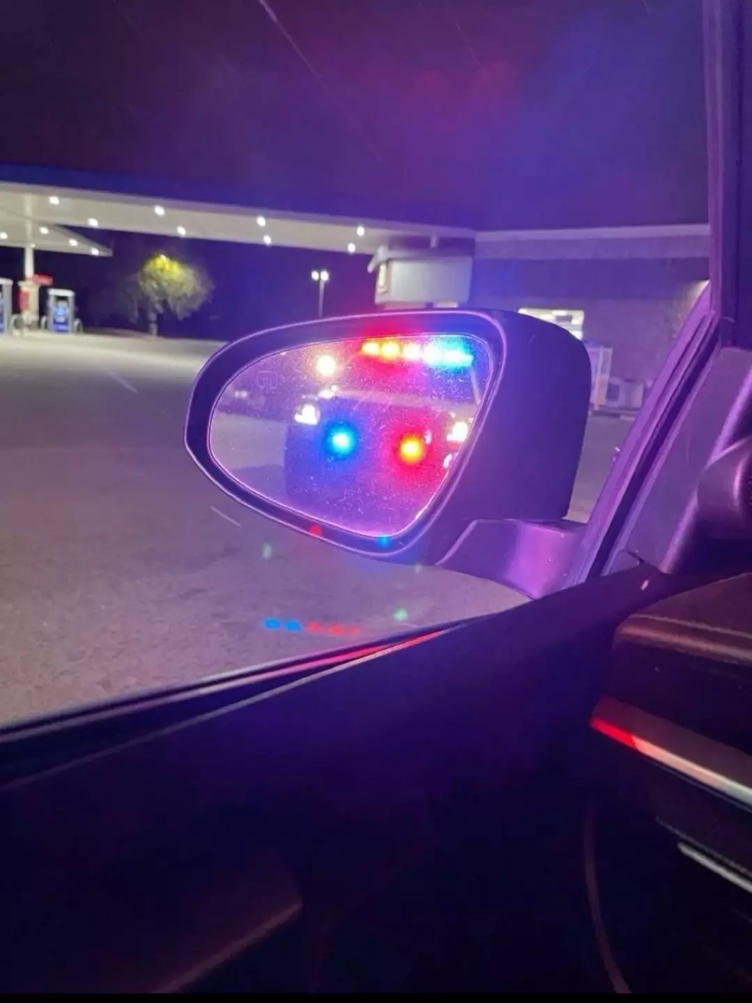 POLICE-ZADE thumbnail