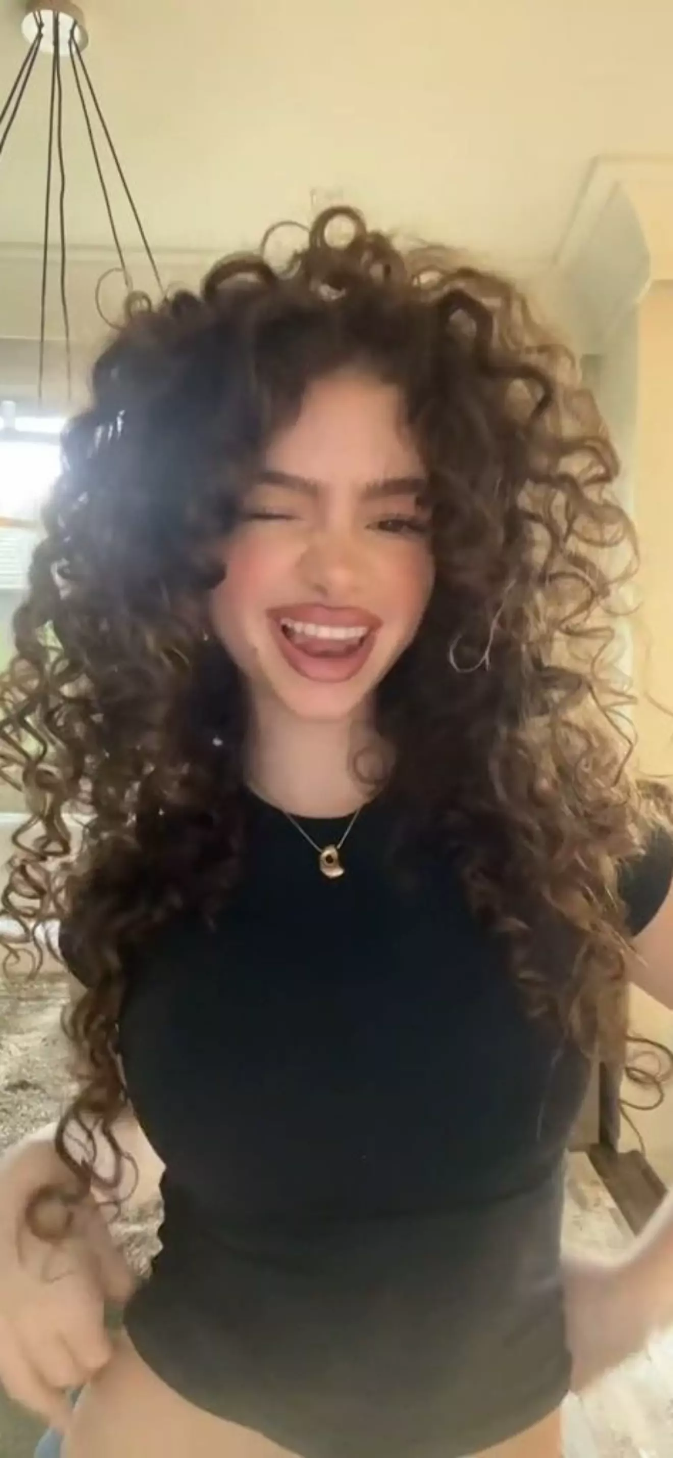 Isabelly