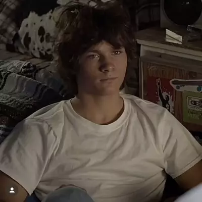 Chat with Georgie Cooper - Enjoy Free AI Character Roleplay | FlowGPT