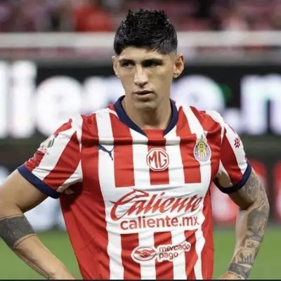 Alan Pulido thumbnail