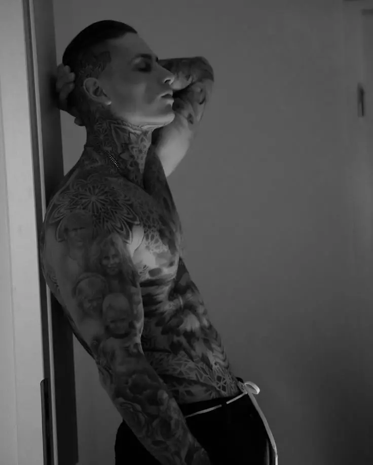 Lorenzo Fontenelle - Former Husband thumbnail