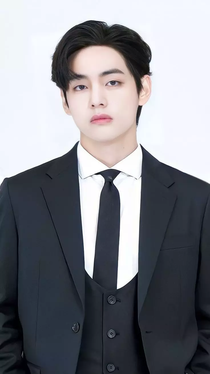 KIM TAEHYUNG thumbnail